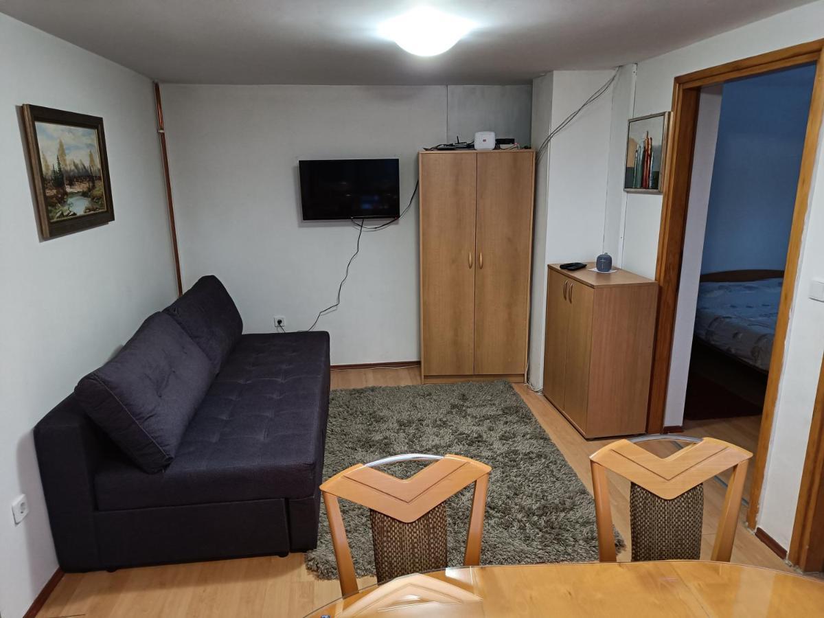 יהורינה Apartments Milinkovic מראה חיצוני תמונה